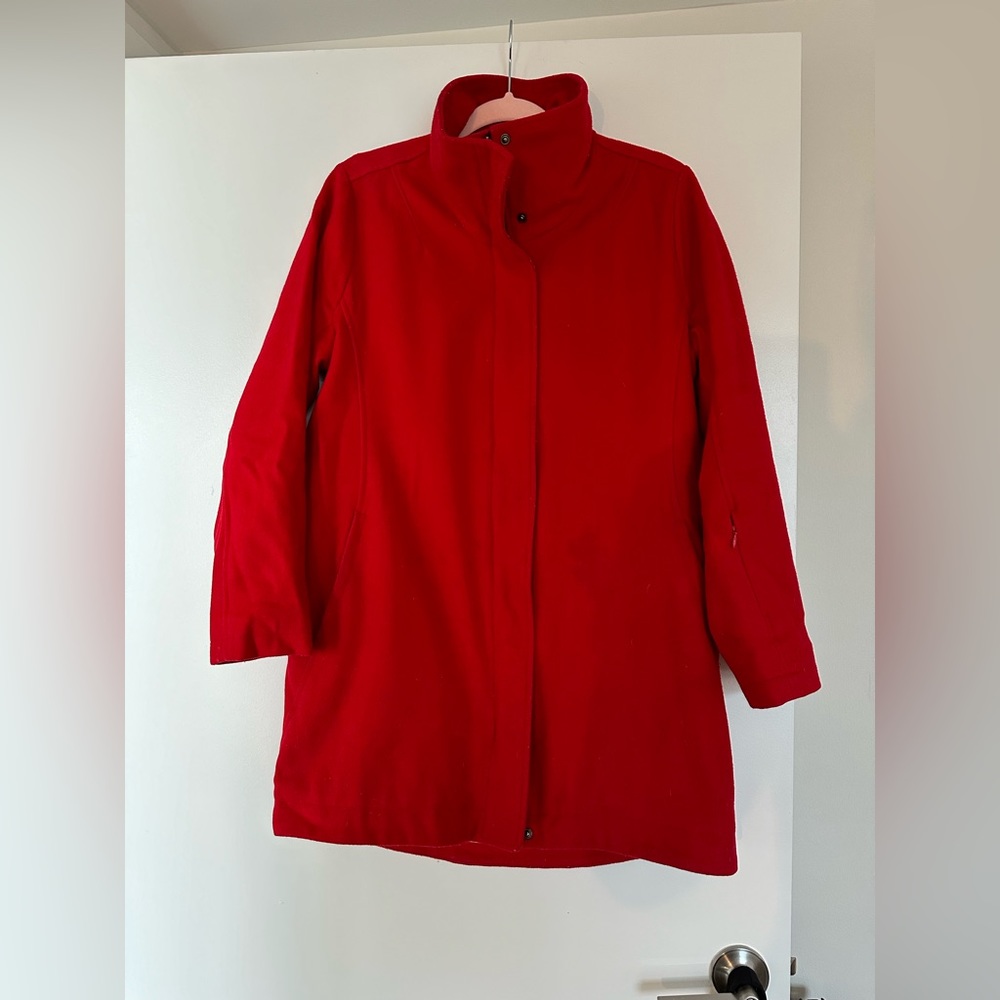 Pendleton wool coat, mid-thigh length, size small